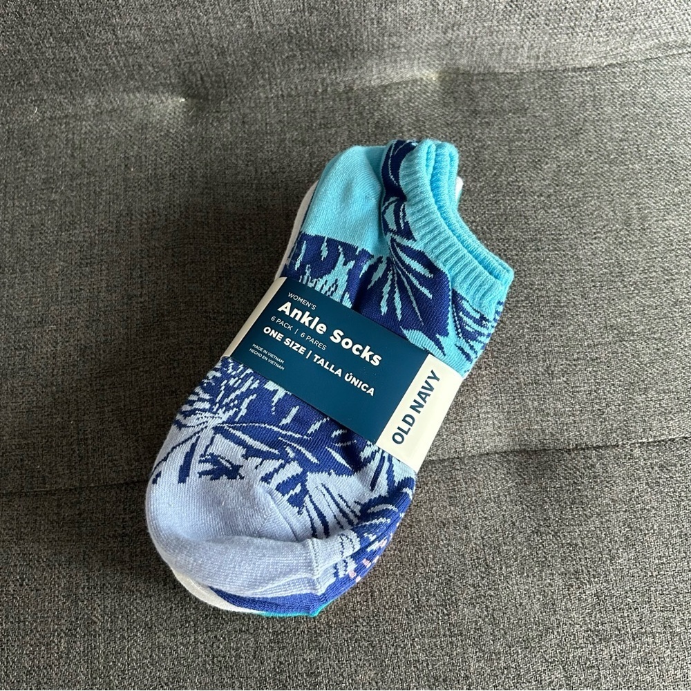 Old Navy Set/6 Women’s Tropical, Hibiscus Floral Theme Ankle Socks, One Size - Picture 11 of 11